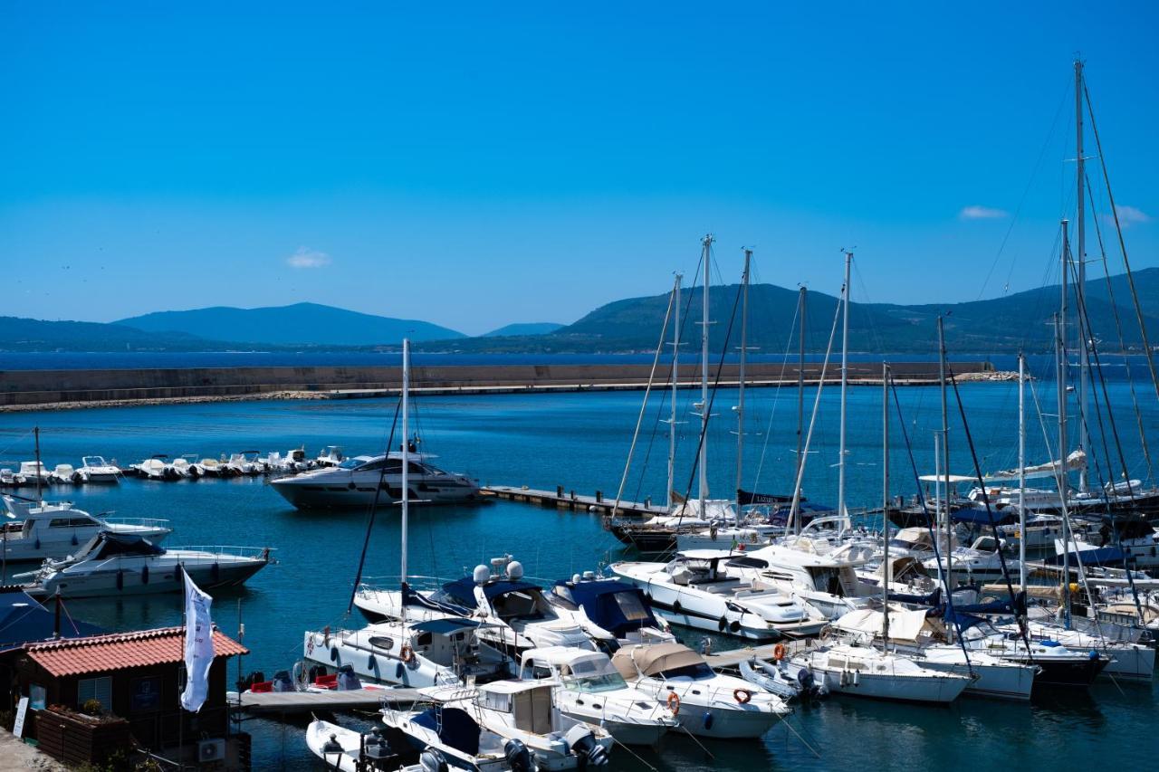 Alghero House Boat Bagian luar foto
